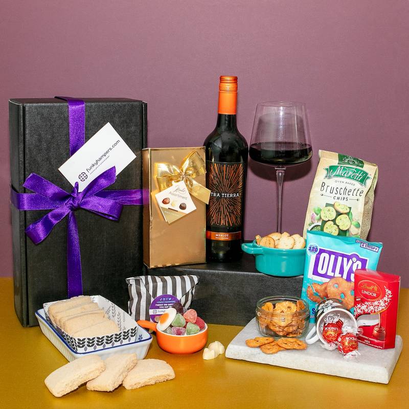 Red Wine And Snacks Hamper